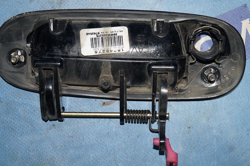 картинка Ручка двери наружная передняя левая 19120088 Chevrolet Trailblazer от магазина JohnGMparts