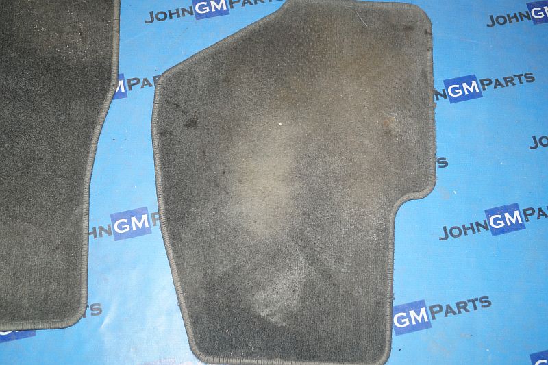 картинка Коврики комплект (серый) Chevrolet Trailblazer от магазина JohnGMparts