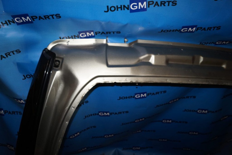 картинка Дверь багажника (серебро) 89023979 Chevrolet Trailblazer от магазина JohnGMparts