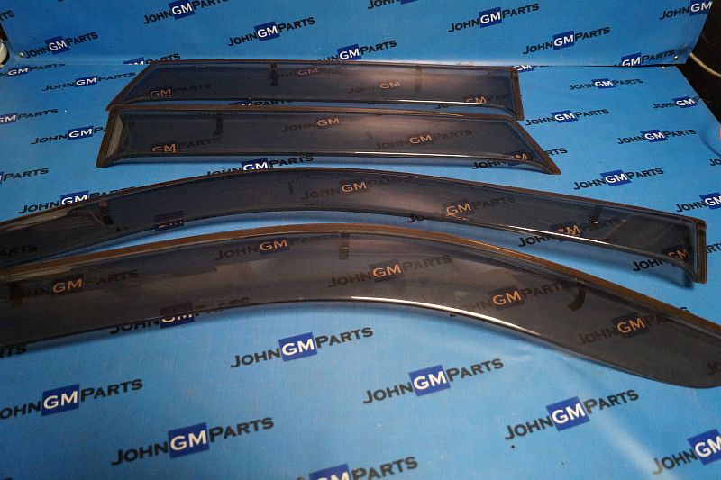 картинка Дефлекторы дверей Chevrolet Trailblazer от магазина JohnGMparts