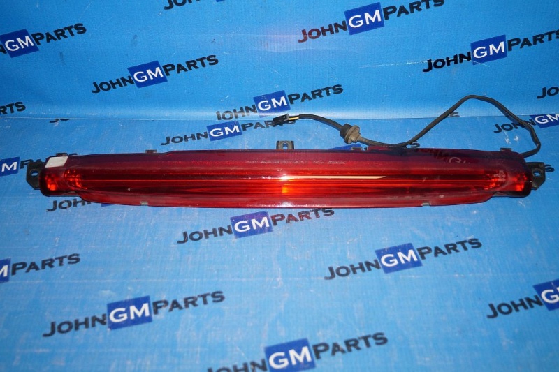 картинка Стоп сигнал задней двери 15000045 Chevrolet TrailBlazer от магазина JohnGMparts