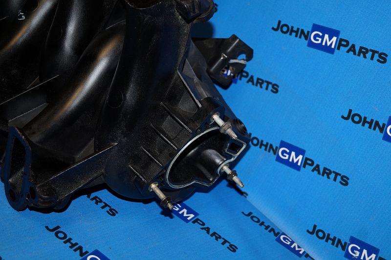 картинка Коллектор впускной 17113697 Chevrolet Tahoe GMT800 от магазина JohnGMparts