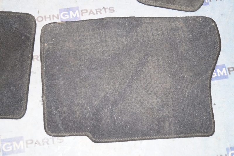 картинка Коврики комплект Chevrolet Tahoe GMT800 от магазина JohnGMparts