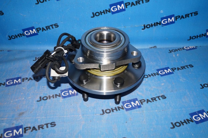 картинка Ступица передняя 15233113 Cadillac Escalade GMT800 от магазина JohnGMparts