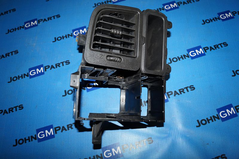 картинка Воздуховод отопителя 15784732 Cadillac Escalade GMT800 от магазина JohnGMparts