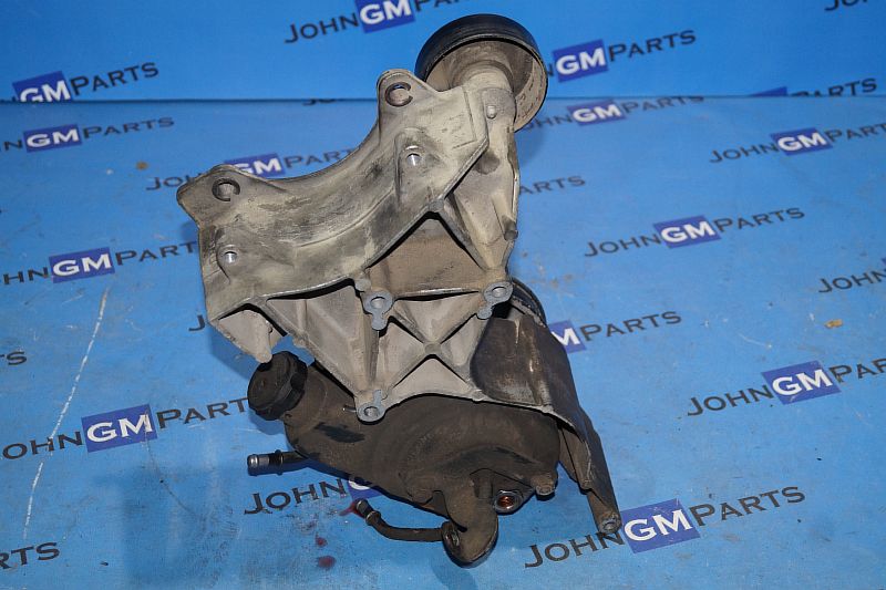 картинка Насос гидроусилителя 88963604 Cadillac Escalade GMT800 от магазина JohnGMparts