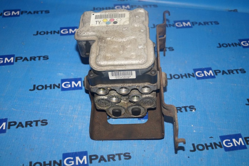картинка Блок ABS (насос) 89027155 Chevrolet Trailblazer от магазина JohnGMparts