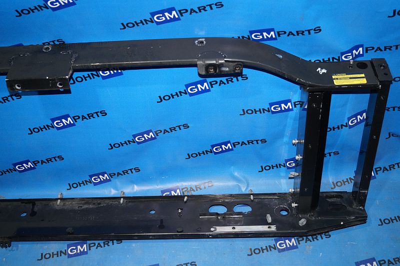 картинка Панель передняя (телевизор) 25815981 Cadillac Escalade GMT800 от магазина JohnGMparts