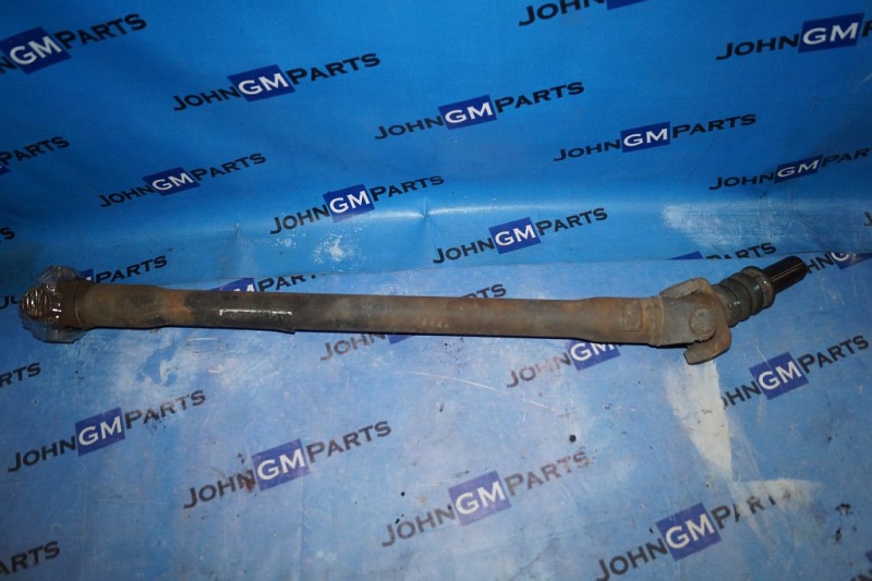 картинка Карданный вал передний 12479001 Chevrolet Tahoe GMT410 от магазина JohnGMparts