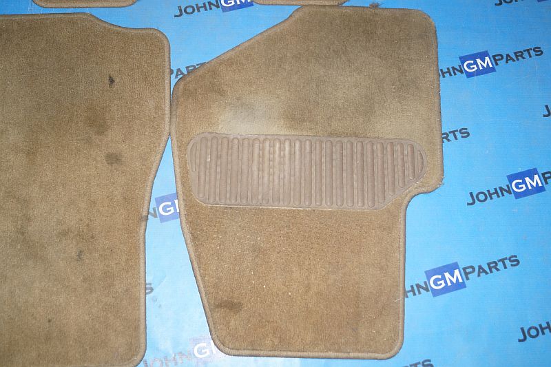 картинка Коврики комплект (Коричневый) Chevrolet Trailblazer от магазина JohnGMparts