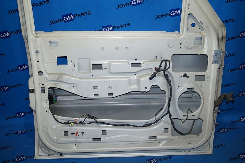 картинка Дверь передняя левая 15017223 Cadillac Escalade GMT800 от магазина JohnGMparts