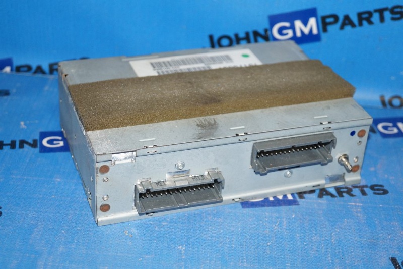 картинка Блок управления музыкой 15170307 Chevrolet Tahoe GMT800 от магазина JohnGMparts