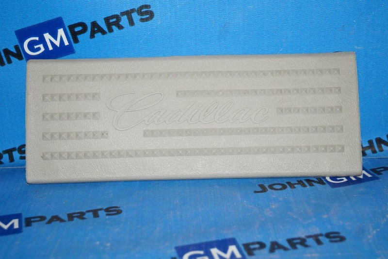 картинка Накладка порога задняя 15748492 Cadillac Escalade GMT800 от магазина JohnGMparts