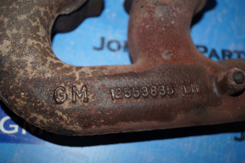 картинка Коллектор выпускной левый 12555082 Chevrolet Blazer от магазина JohnGMparts