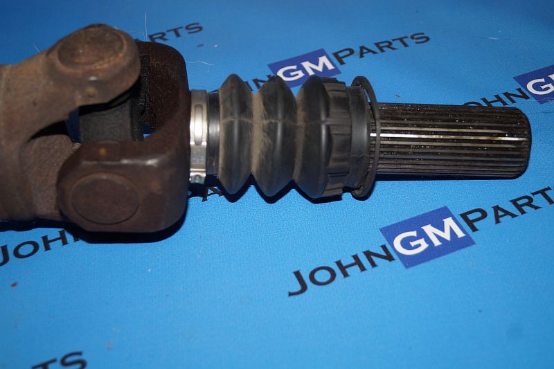 картинка Карданный вал передний 15182095 Chevrolet Tahoe от магазина JohnGMparts
