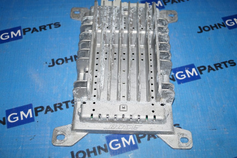 картинка Усилитель акустической системы 15268210 Chevrolet Trailblazer от магазина JohnGMparts